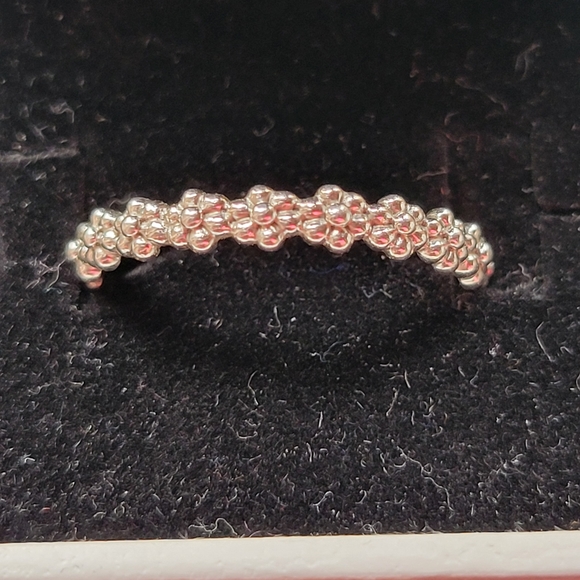 Pandora Jewelry Pandora Retired Ring Of Daisies Band Poshmark
